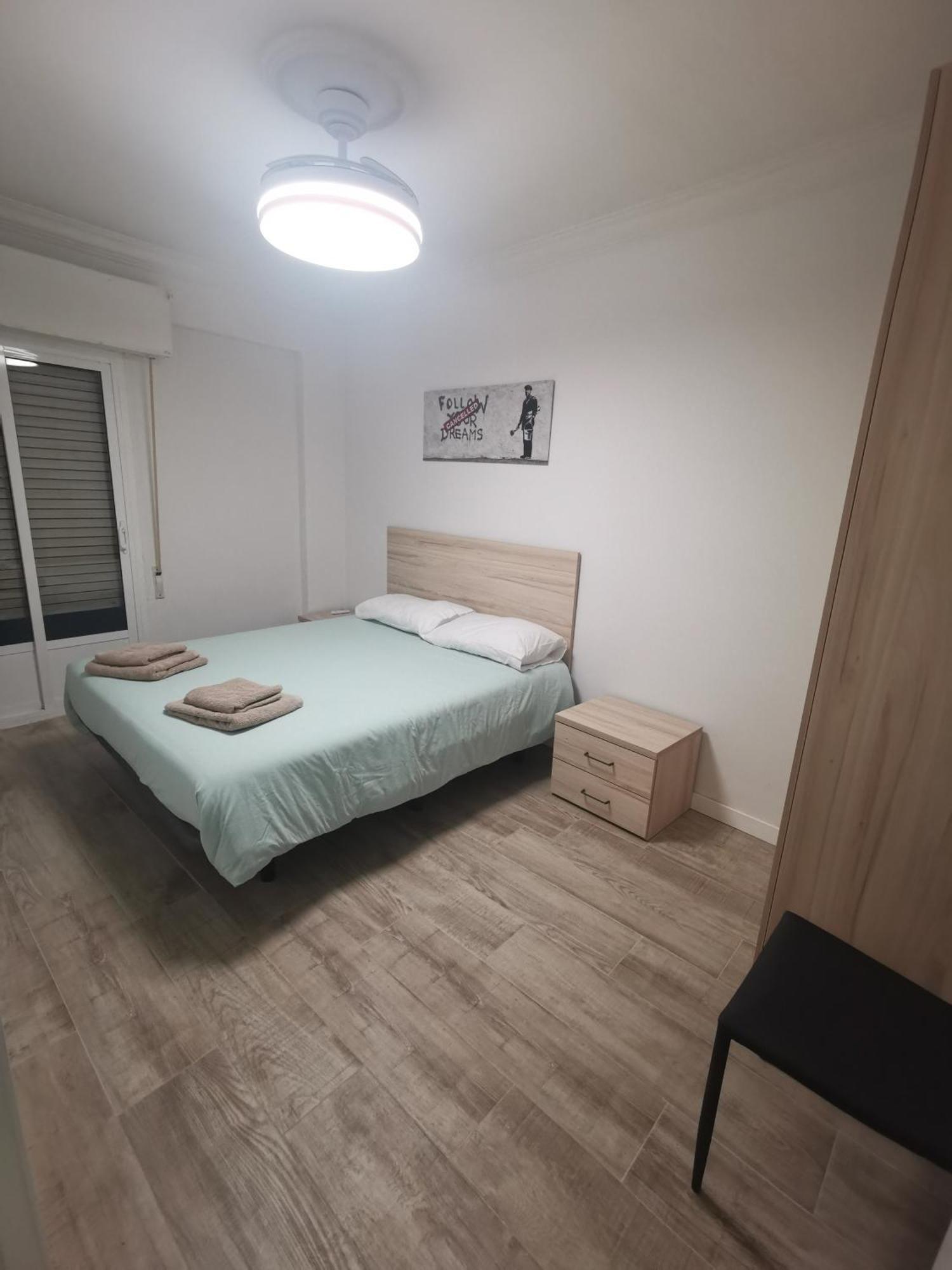Apartamento El Pilar 5 Сарагоса Экстерьер фото